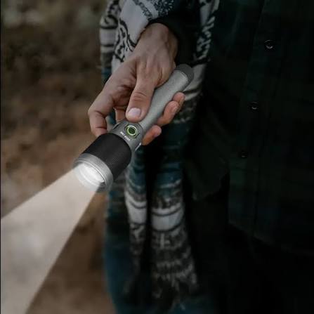 چراغ قوه شارژی ۲۰ وات گرین لاین مدل TORCH